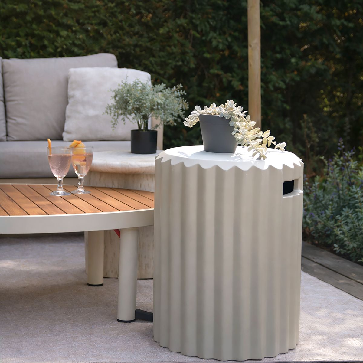 Enclosure Rib oyster beige