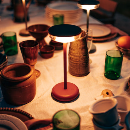 Solar TAbLE Light Bobbie Evening red