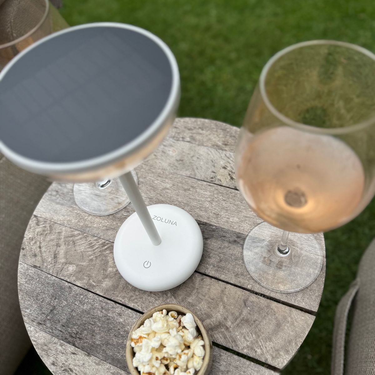 Solar Table Light Bobbie White
