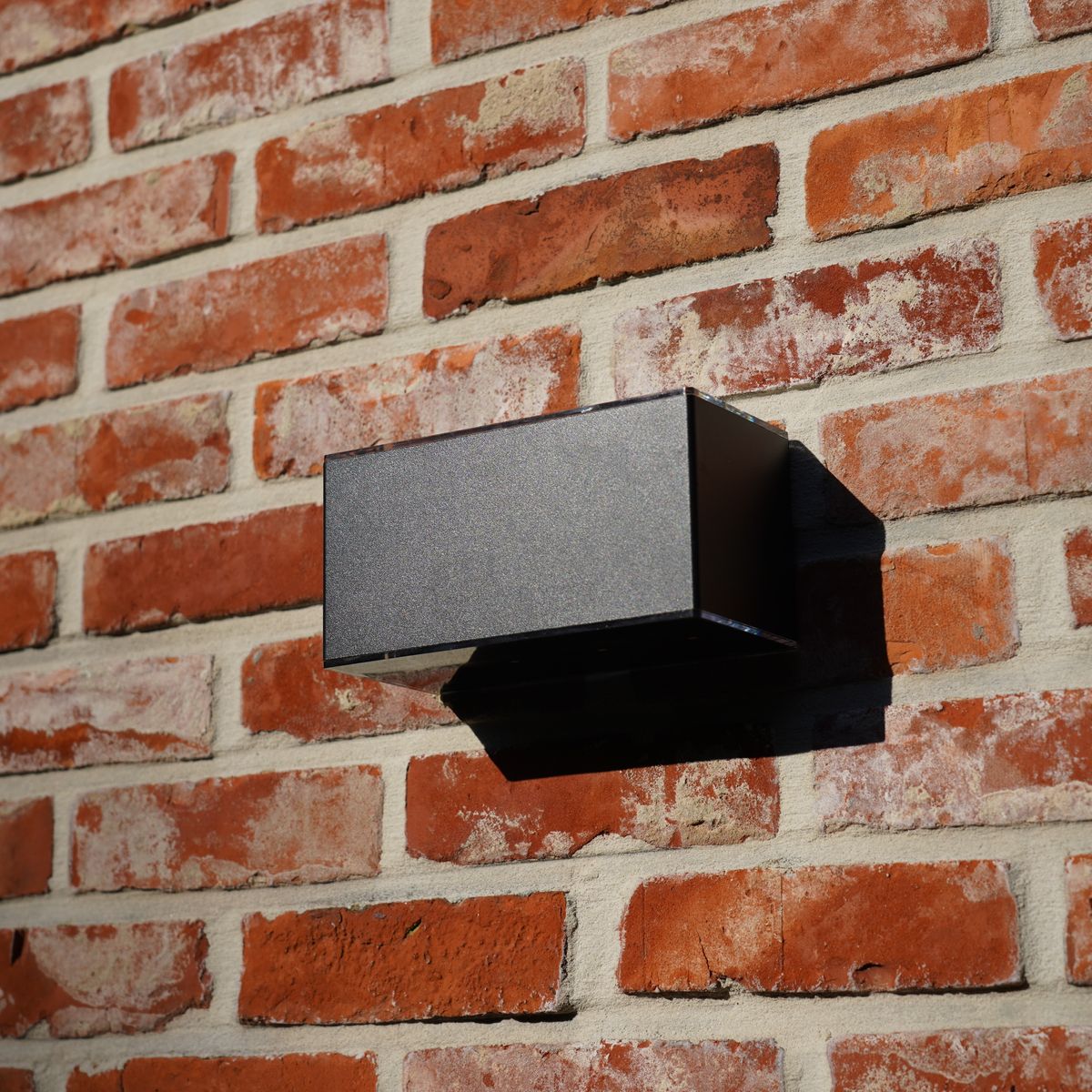 Solar Wall Light Bas